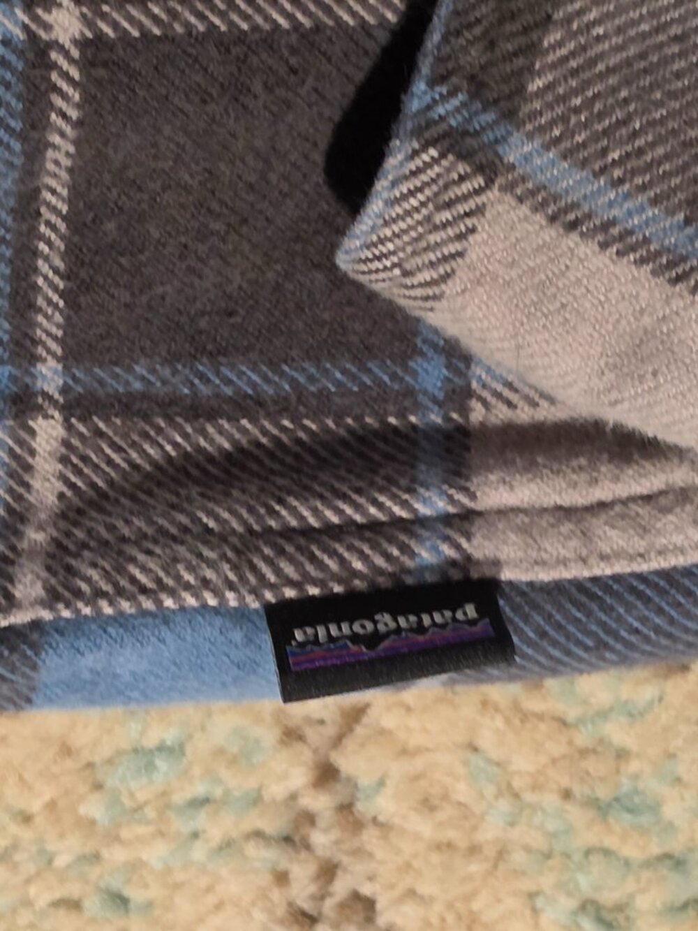 Patagonia Organic Cotton Flannel Blue Gray Plaid M - Picture 4 of 5
